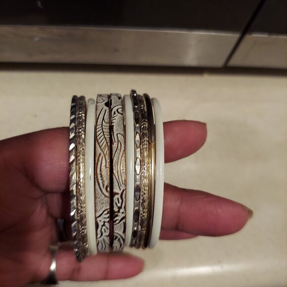 Set of 10 Bangle Set - Picture 2 of 6